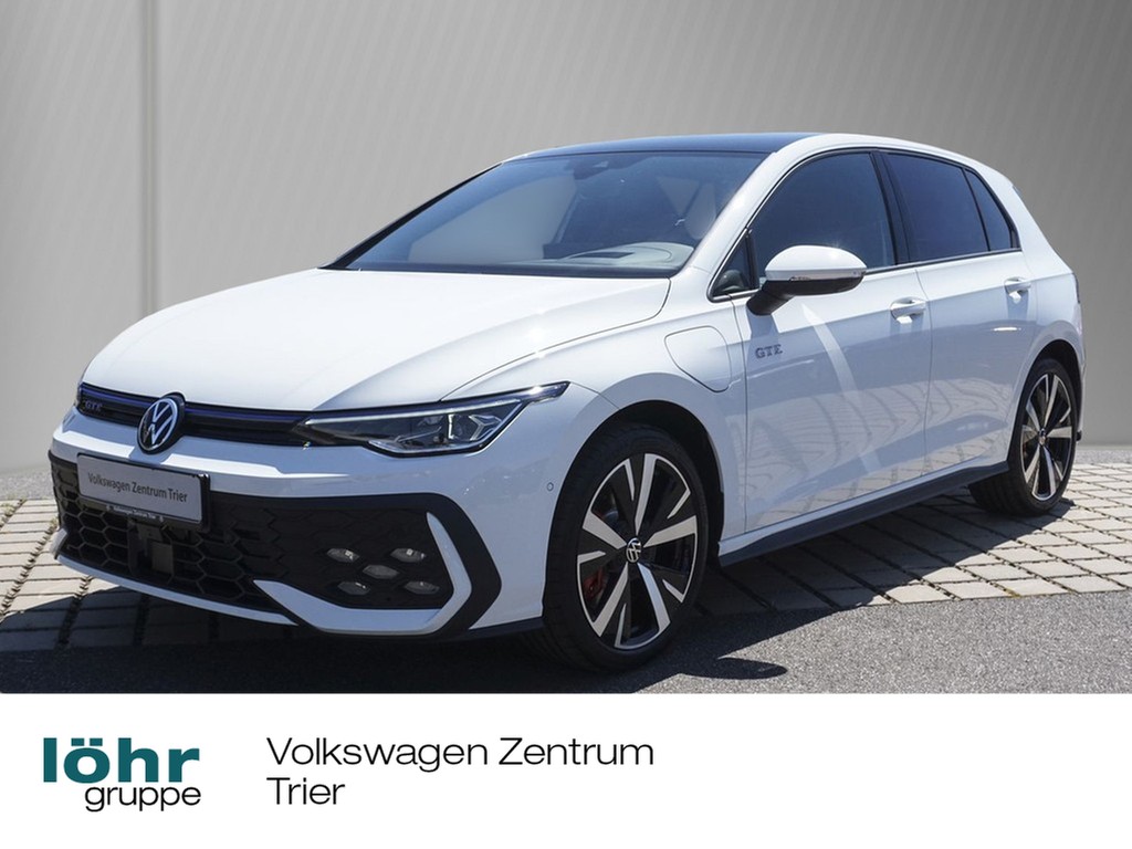Golf VIII 1.5 TSI DSG GTE AHK, DCC, Navi