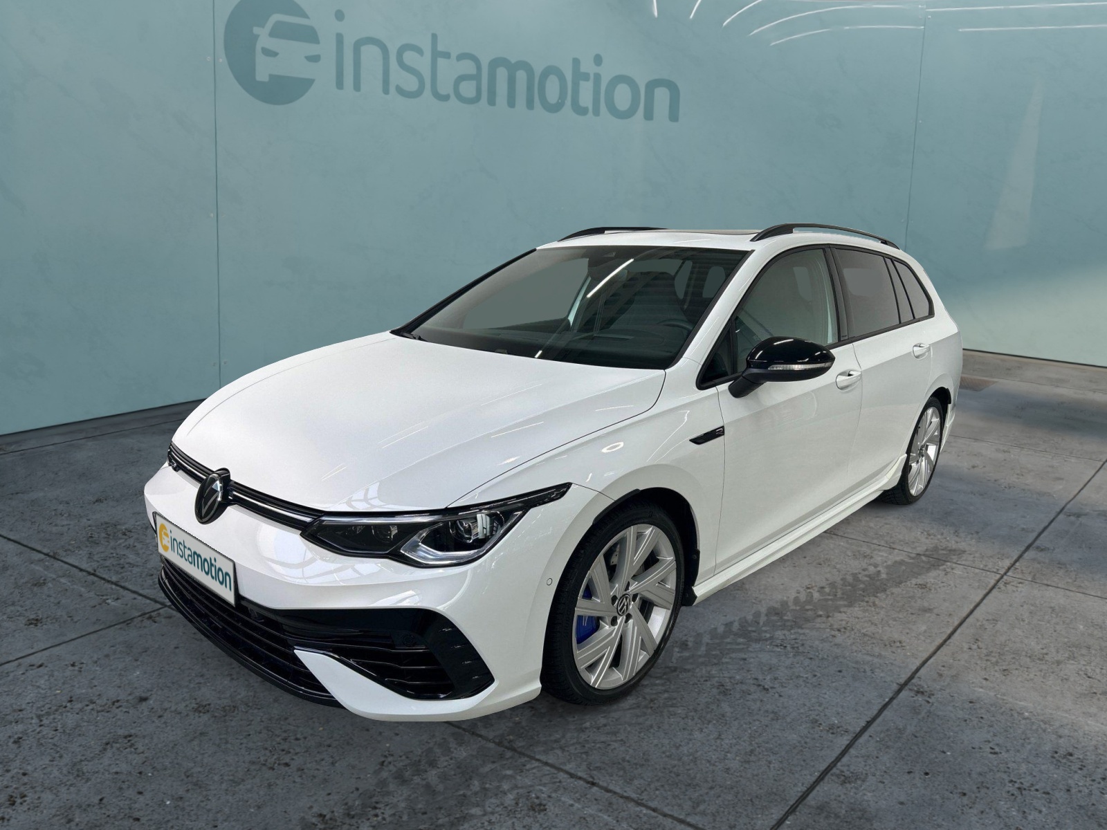 Golf VIII Variant R 2.0TSI 4M 235KW DSG R-Perfom