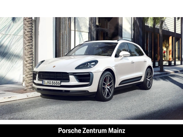 Porsche Macan S Surround-View
