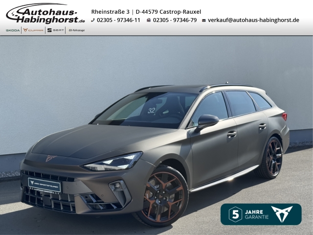 Leon Sportstourer 2.0 TSI DSG 4Drive VZ Extreme AHK Pano
