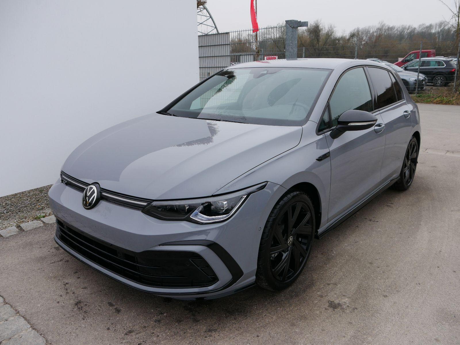 Volkswagen Golf 1.5 R LINE eTSI 7DSG mHEV
