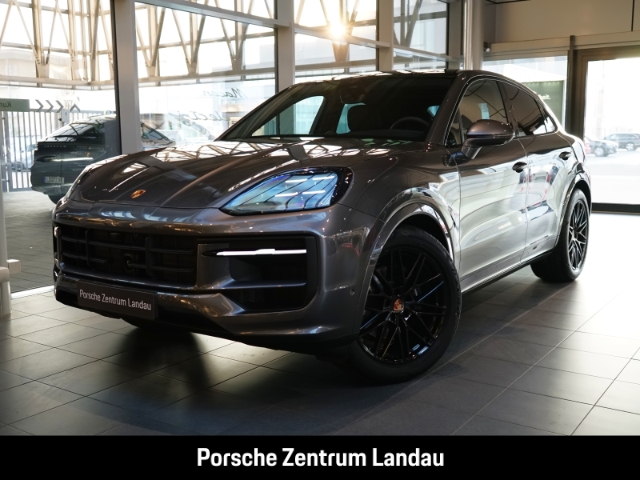 Porsche Cayenne Coupe Surround-View