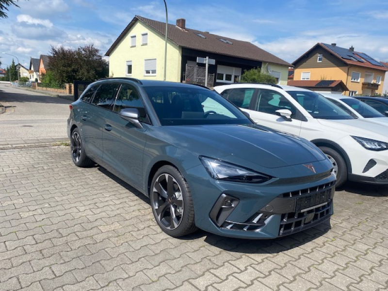 CUPRA Leon 1.5 Sportstourer eTSI FL
