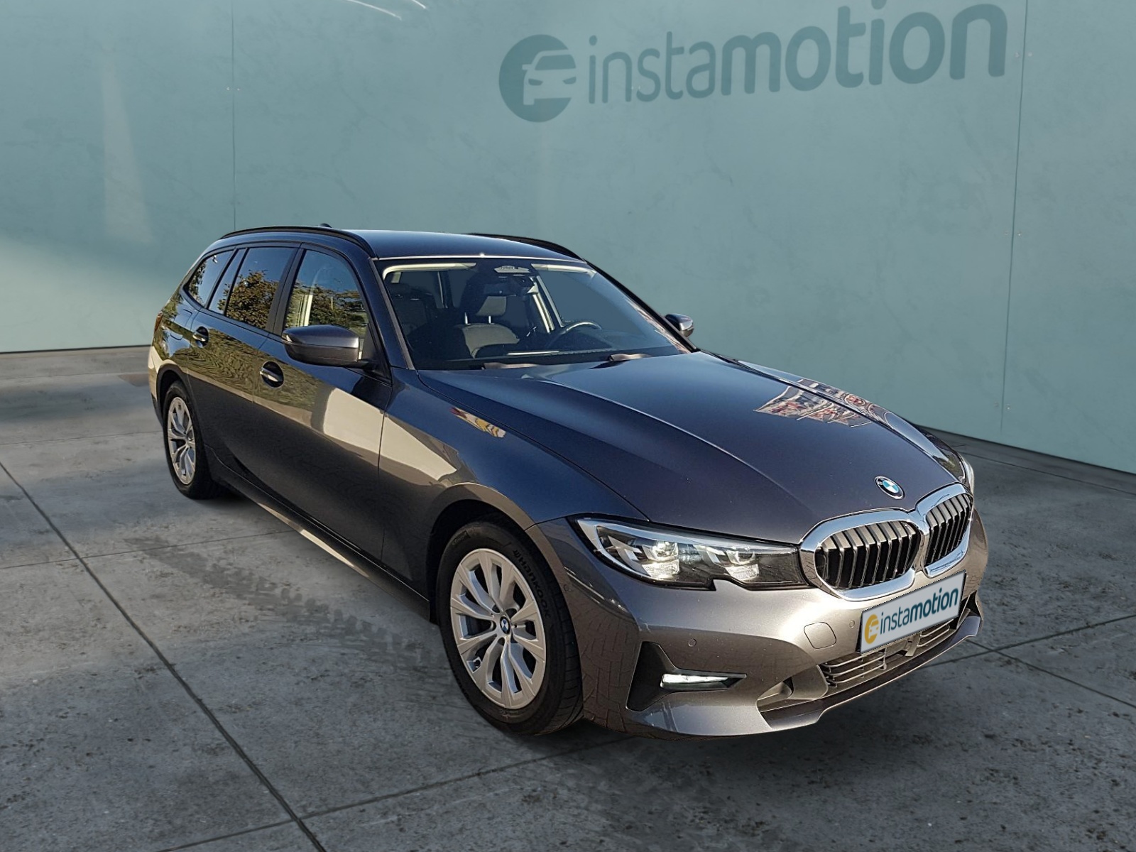 320d xDrive BUSINESS PROF ASSIST STZHZ FREUDE LM