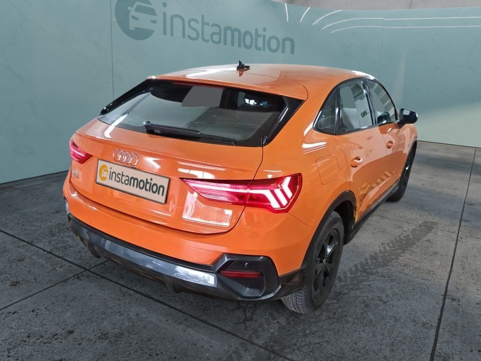 Audi Q3 Sportback 35 TDI schwarz-Paket