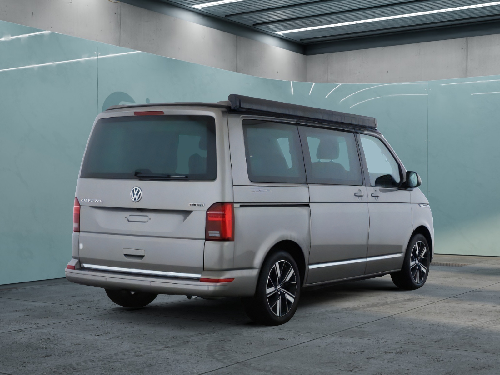 T6.1 California 2.0 TDI DSG 4Mo. Ocean 5.-J.-GAR ACC AHK KAMERA ALU 18