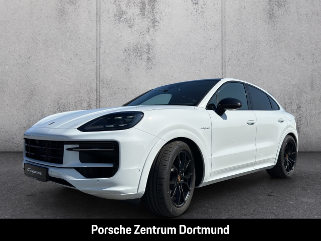 Porsche Cayenne E-Hybrid Coupe Surround-View