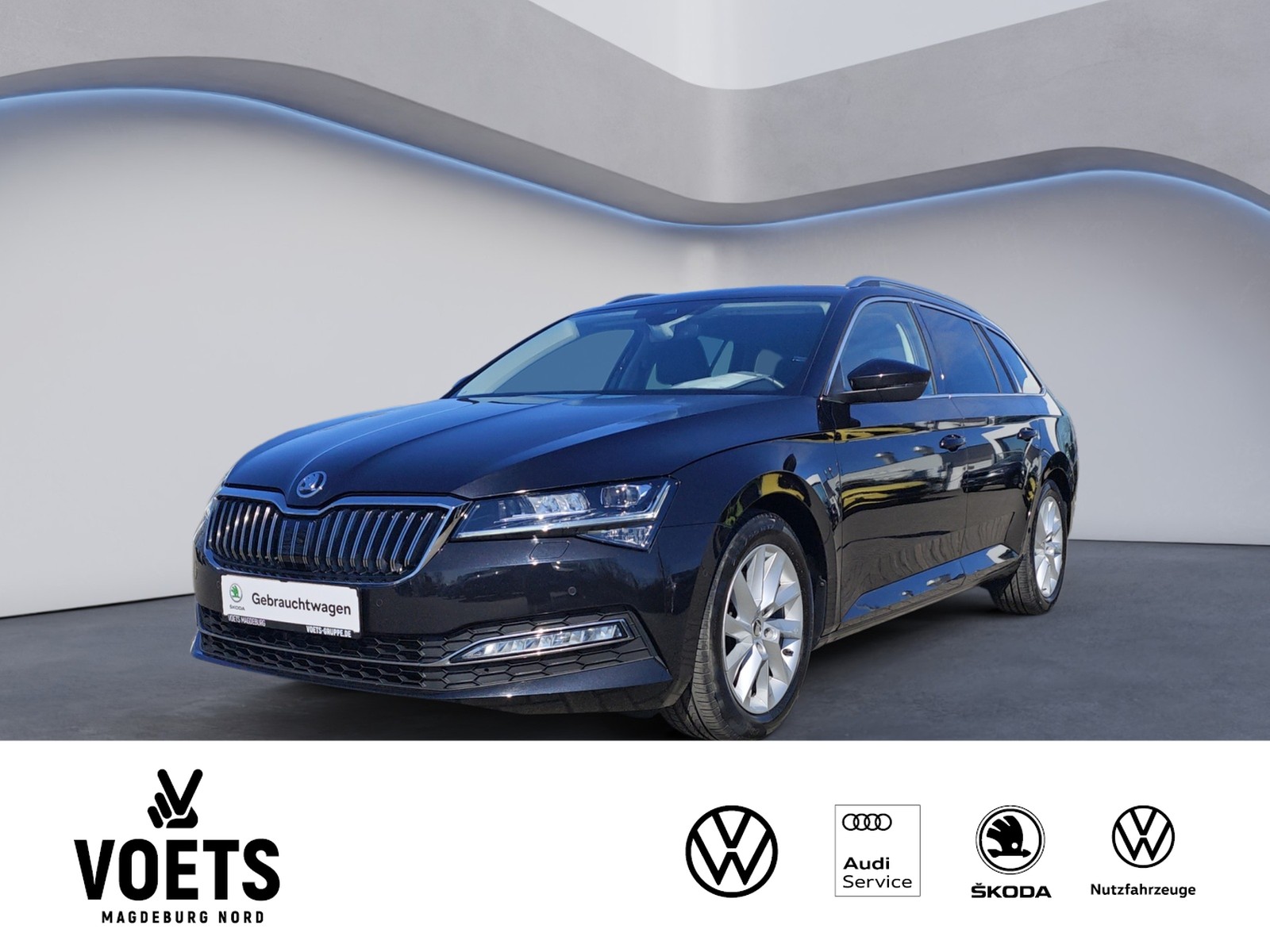 Superb Combi 2.0TDI PREMIUM EDITION 4x4 AHK+Navi