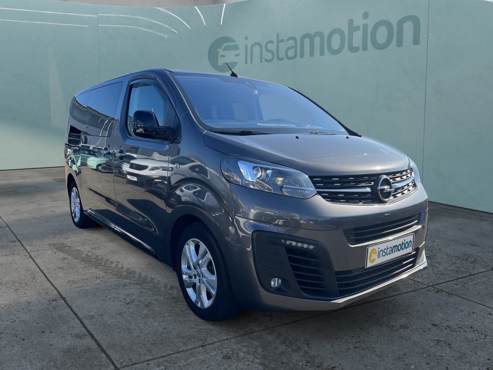 Zafira Life Tourer M HDI 150 Navi+SHZ+AHK+RFK+LM