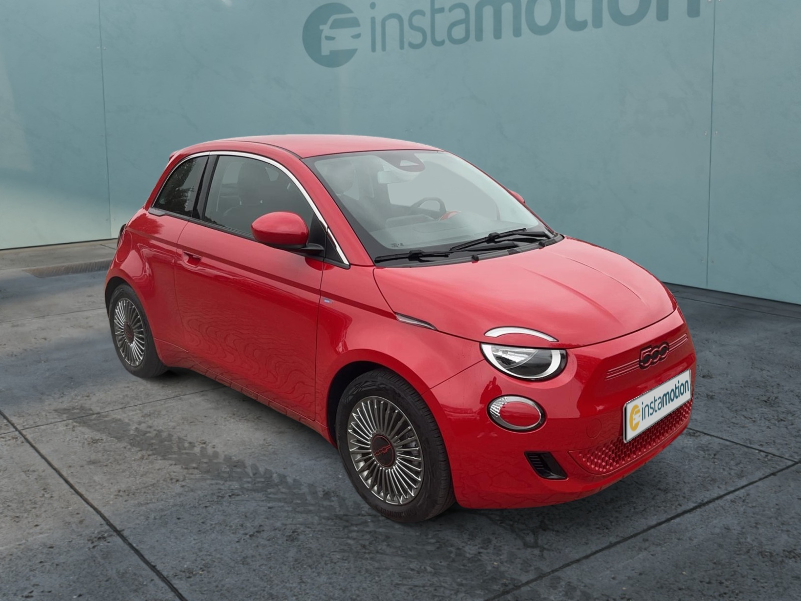 Fiat 500E Red SoundSys Winterp