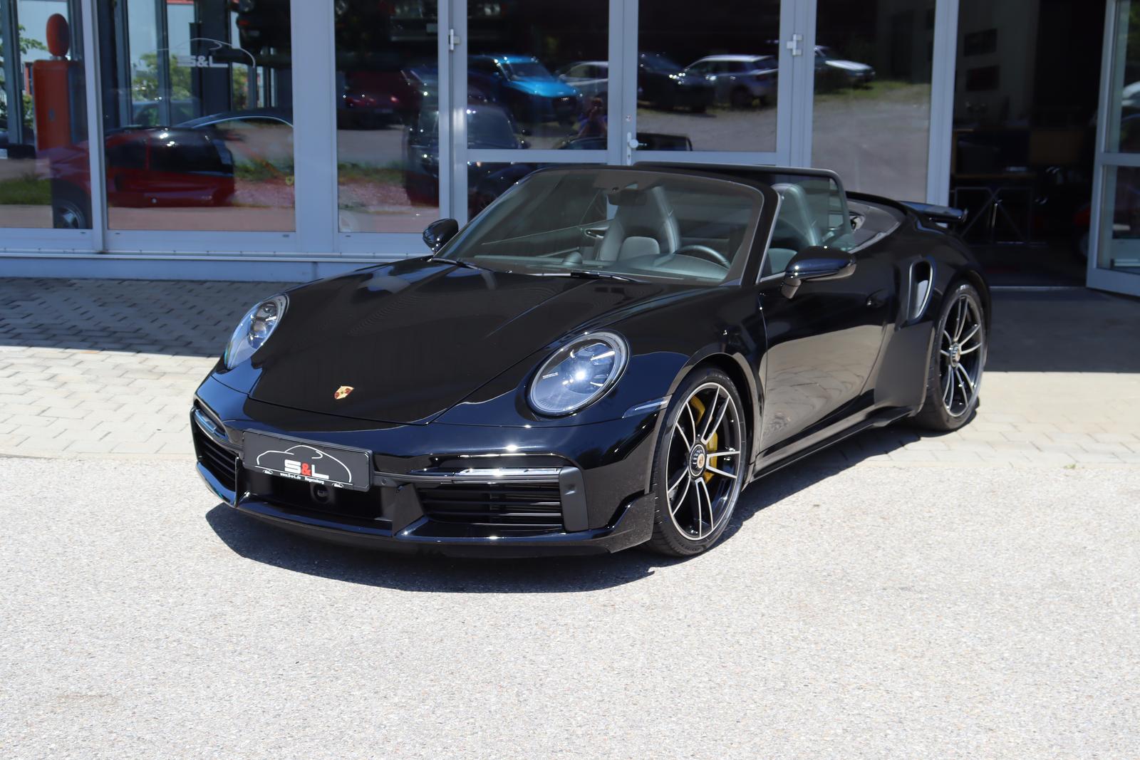 Porsche 911 992 Turbo S Cabriolet Aero-Kit Lift Approved