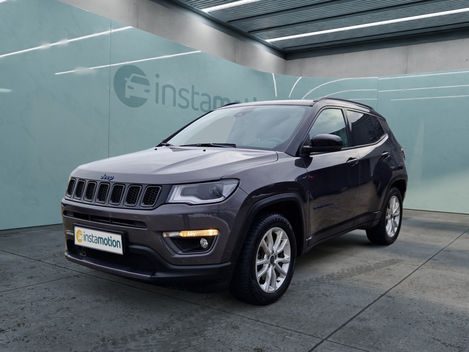 Jeep Compass S 240PS