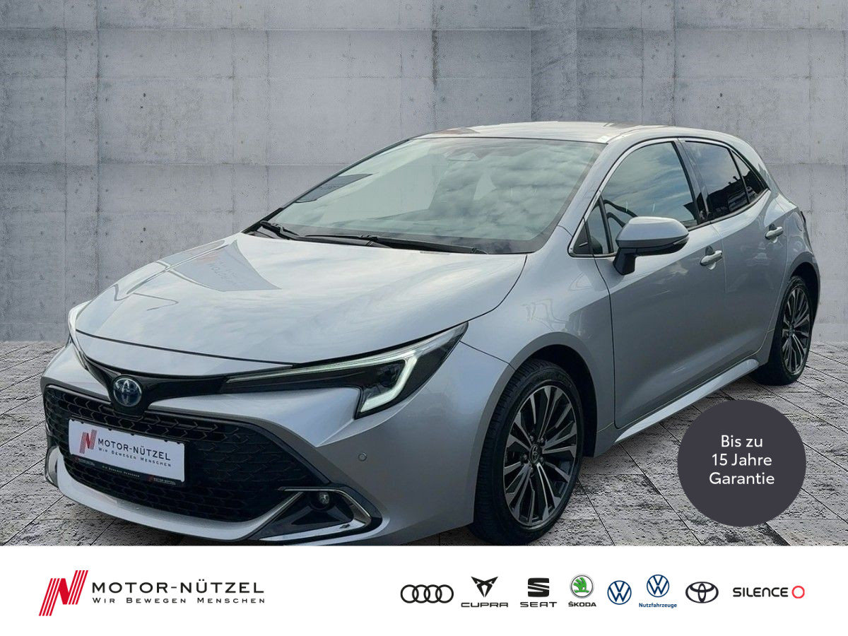 Corolla 1.8Hybrid TEAM D LED+NAV+ACC+RFK+SHZ+MFL