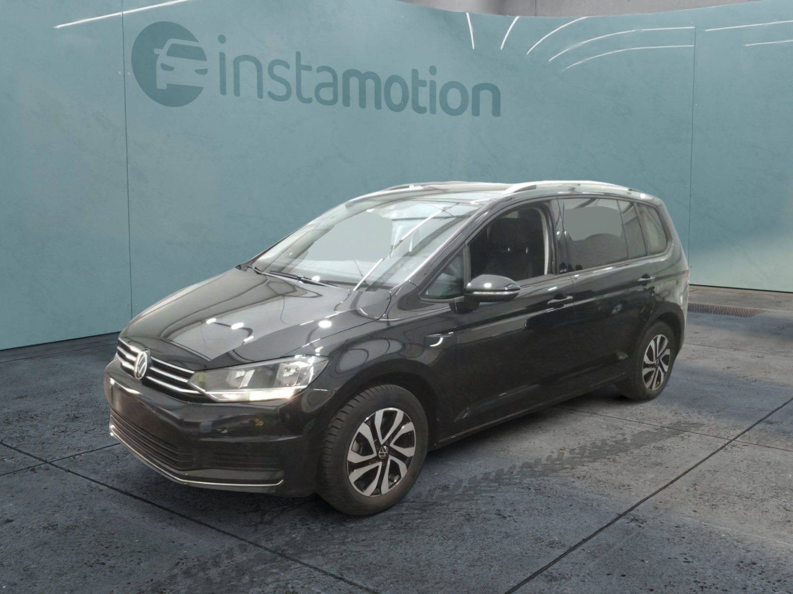 Volkswagen Touran 1.5 TSI ACTIVE | | |