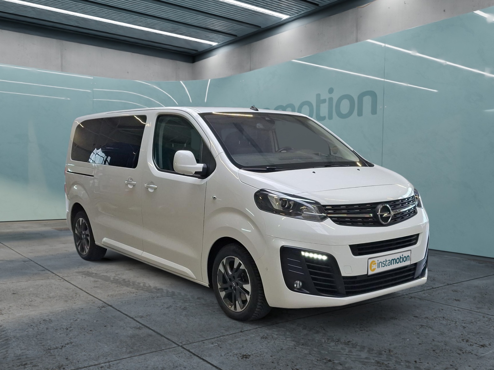 Zafira Life 2.0 D M Elegance 8-Sitzer Automatik Glasdach Leder 177PS
