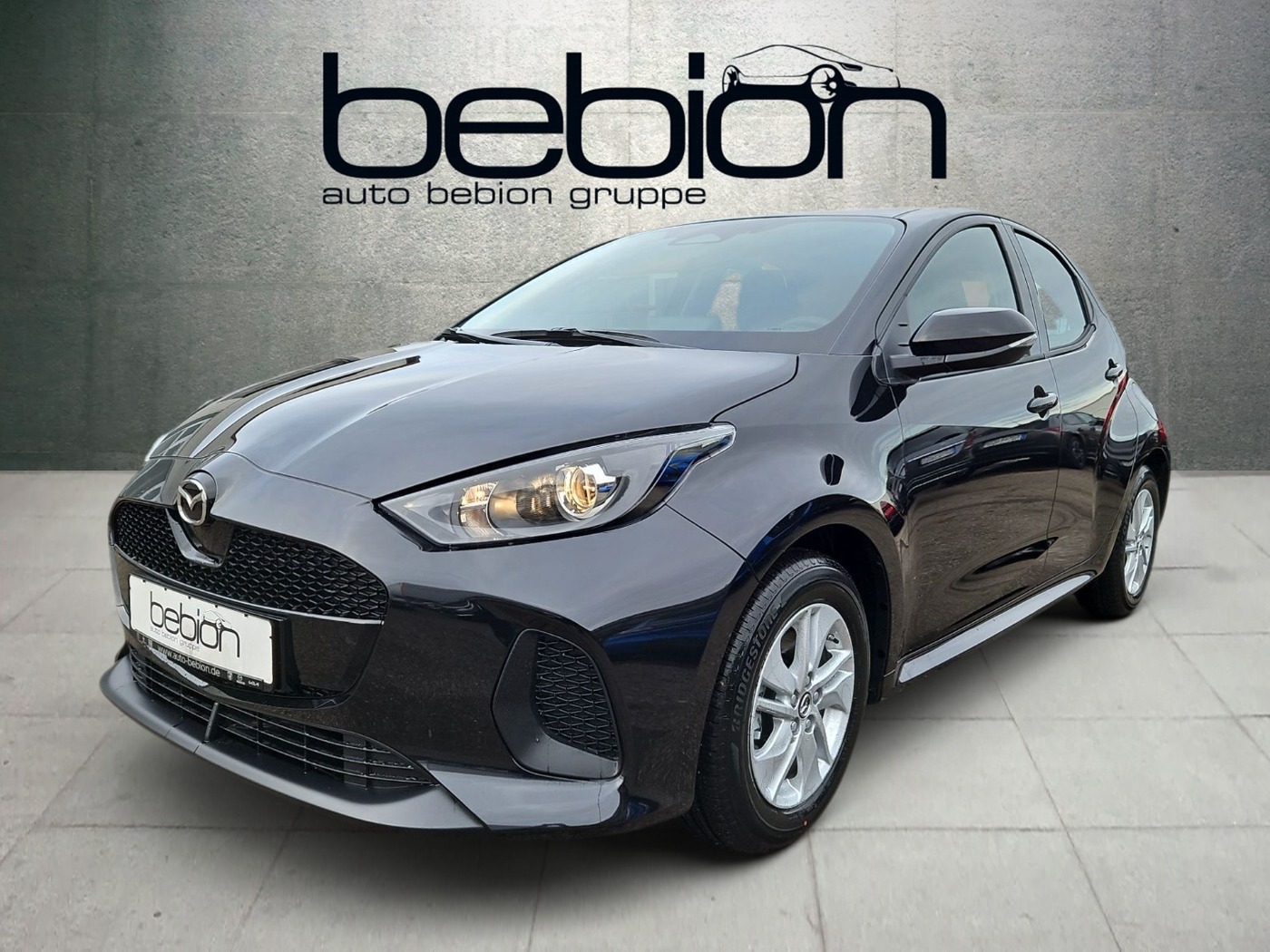2 Hybrid 1.5L VVT-i 116 PS e-CVT FWD CENTRE-LINE