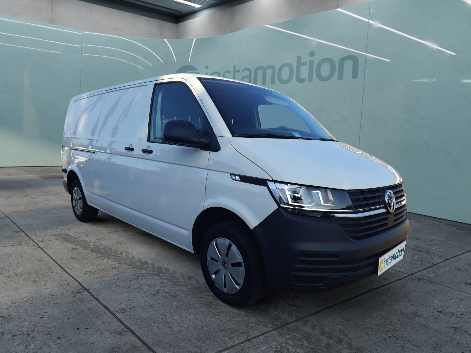Volkswagen T6.1 2.0 TDI Transporter Kasten FWD lang