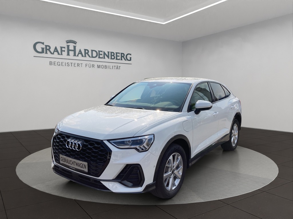 Q3 Sportback 45 TFSI e S tronic S line Interieur