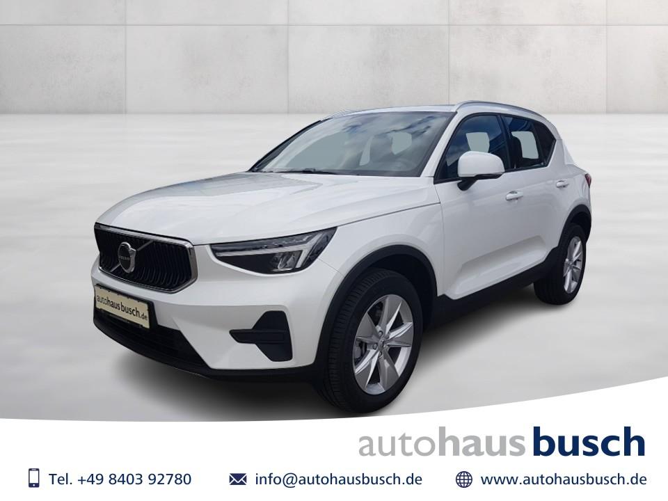 Volvo XC40 Core B3 FWD Mild Hybrid Automatik