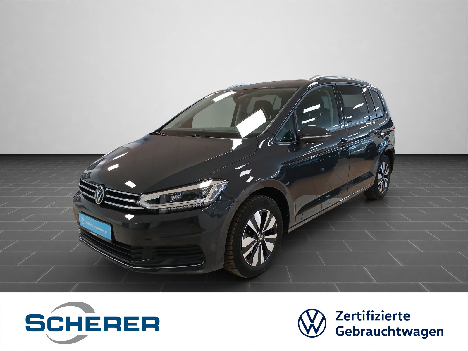 Touran 1.5 TSI Move DSG NAVI LED AHK 7-Sitzer