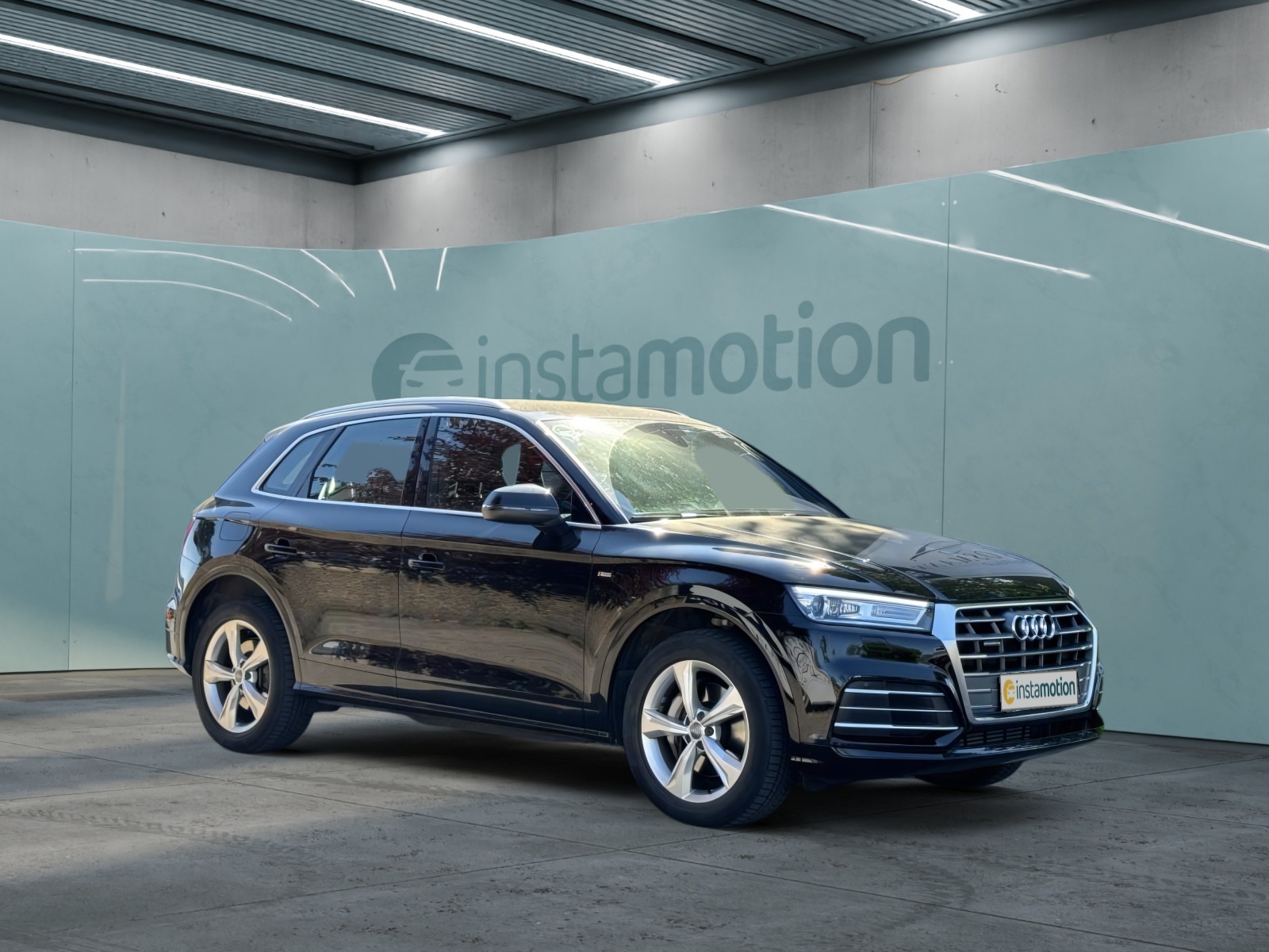 Q5 50 TFSI e quattro S tronic sport / 2x S-Line