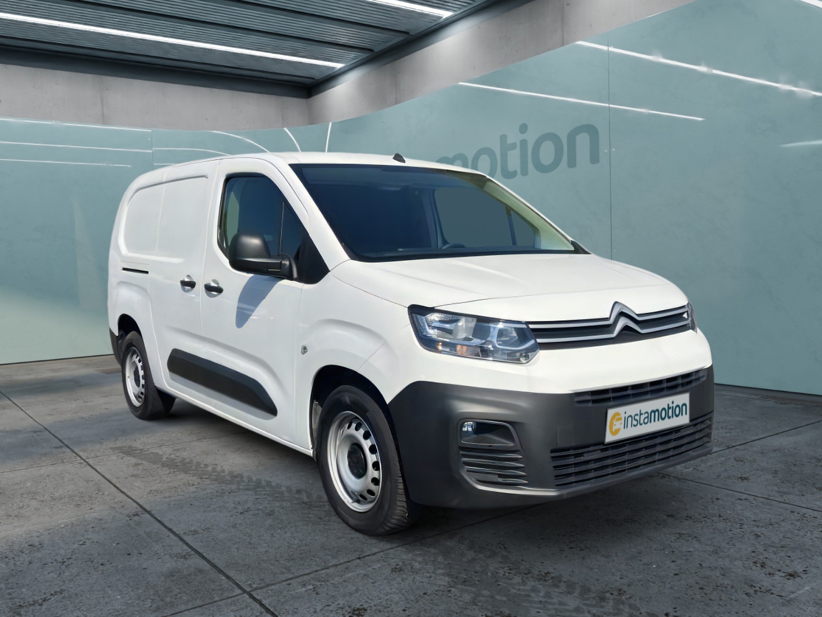 Berlingo Kasten Worker XL L2 1.5 PDC-KLIMA-AHK+KAMERA+ALLWETTER+