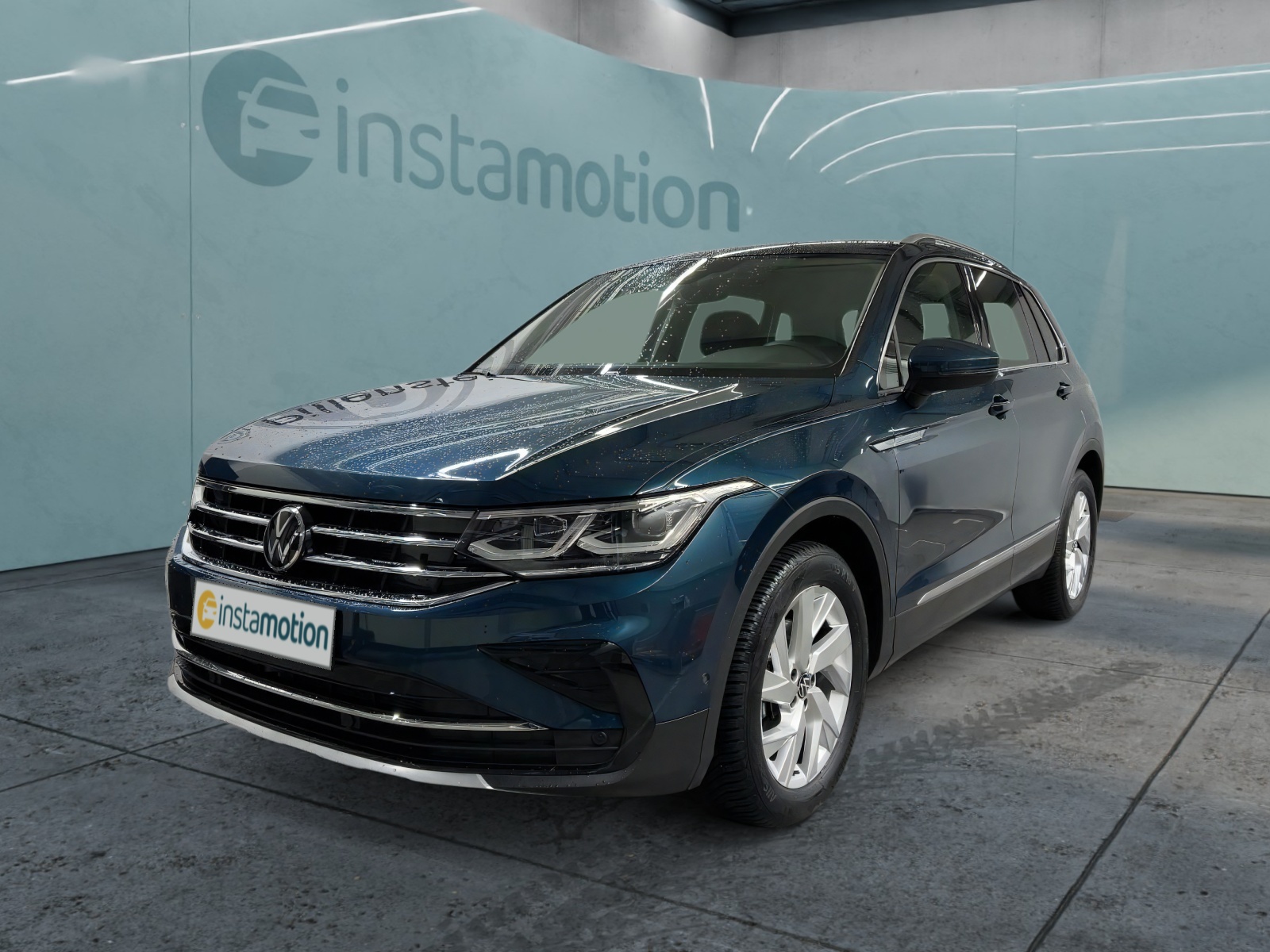Volkswagen Tiguan ELEGANCE CARGO 18