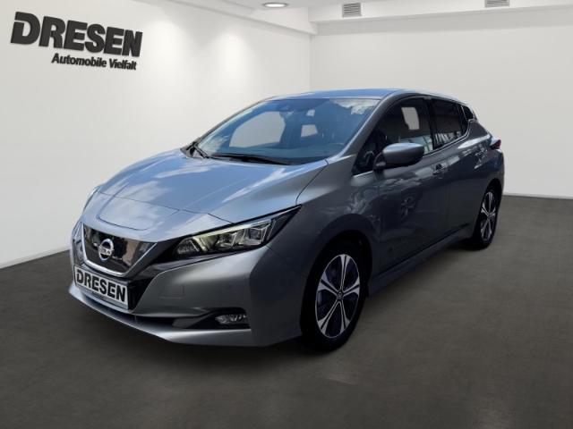 Leaf 40 kWh N-Connecta+360*Kamera+Navi+Totwinkel+PDC vo+hi