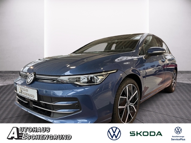 Golf VIII 1.5 eTSI 50 JAHRE AHK DCC PANO