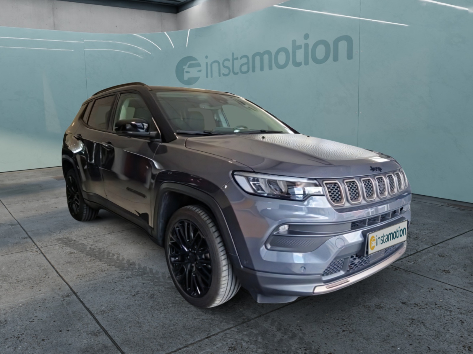 Compass Upland PHEV Navi LED SHZ Keyless LenkradHZG 360 Kamera El. Panodach 2-Zonen-Klimaautom