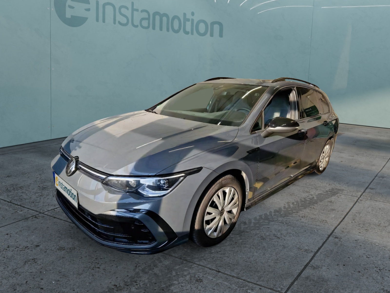 Golf VIII Variant 1.5 eTSI DSG R-Line KAMERA LED