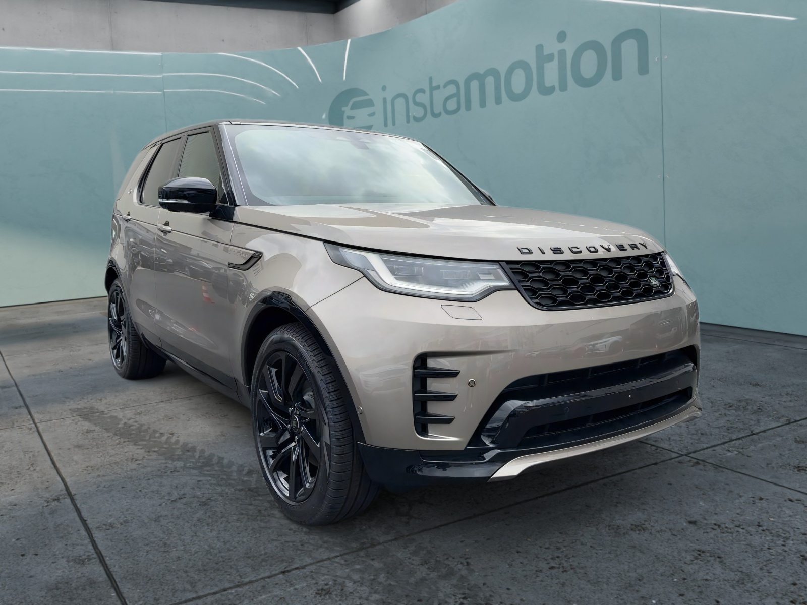 Land Rover Discovery D250 Dynamic SE