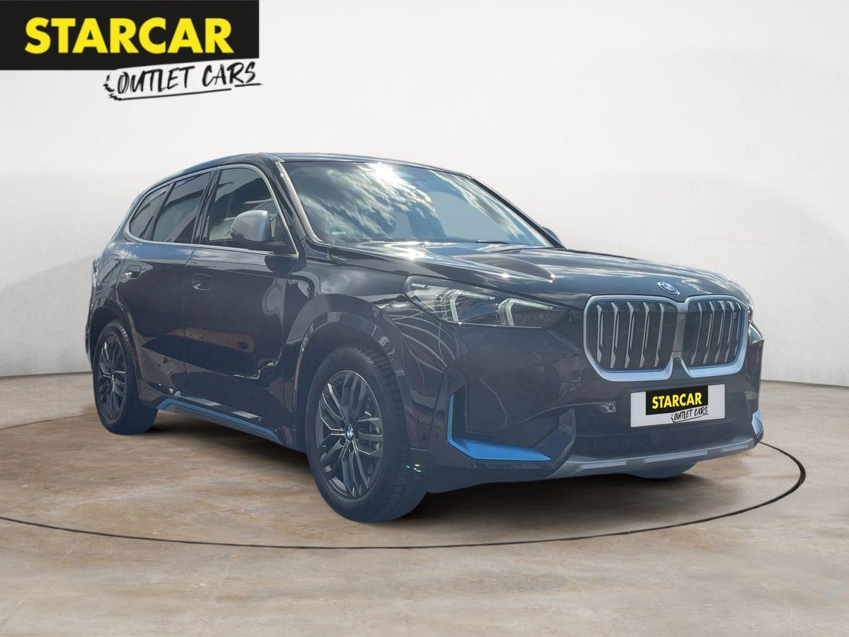 iX1 xDRIVE 30 xLINE+AHK+HUD+LEDER+LIVE-COKPIT-PROFESSIONAL+