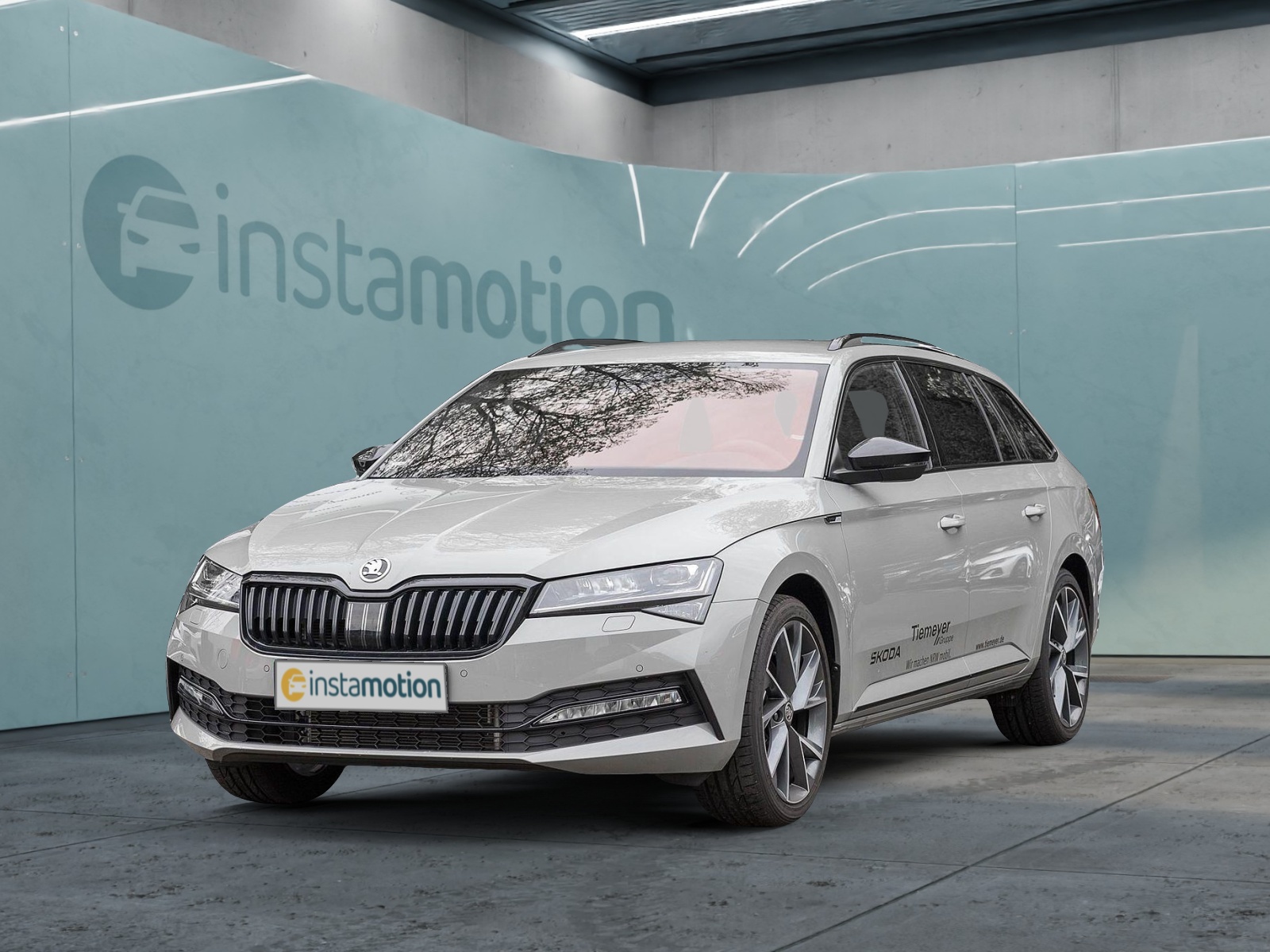 Skoda Superb 2.0 TDI Combi Sportline