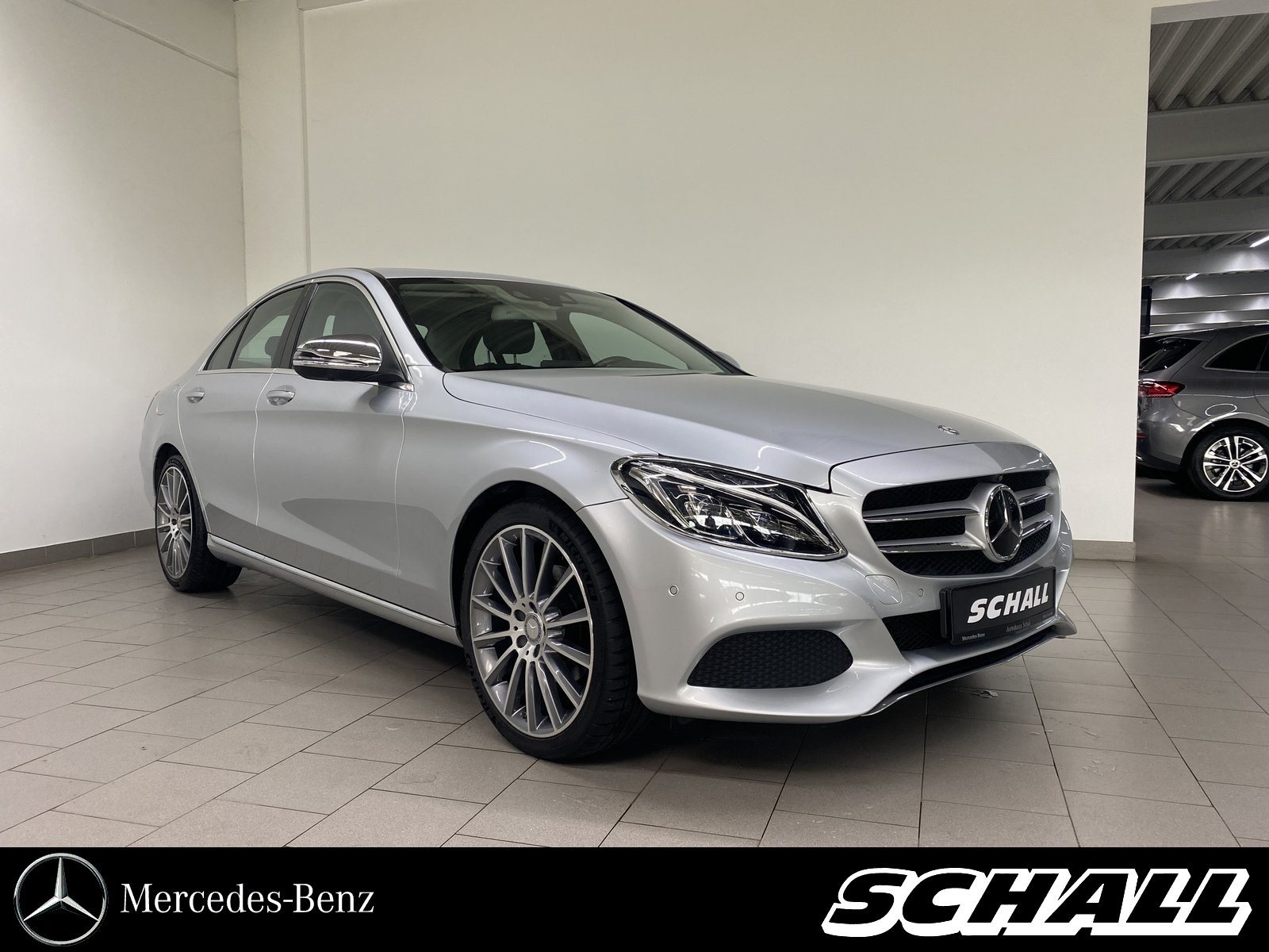 Mercedes-Benz C 200 AVA DIST ° AMG