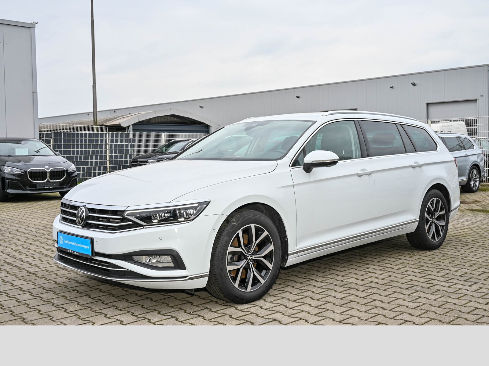 Passat Variant 2.0 TDI Elegance Navi-Pro 360 AHK