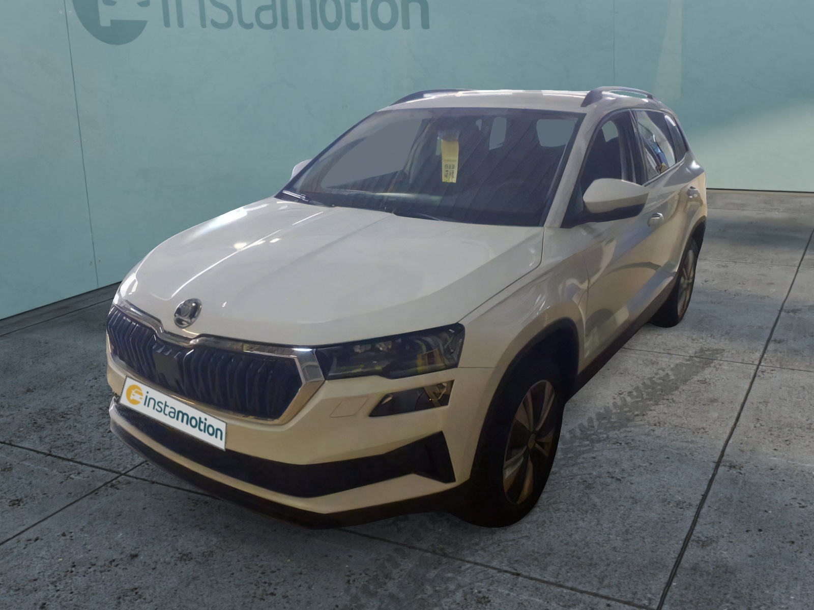 Skoda Karoq 1.5 TSI AMBITION | |