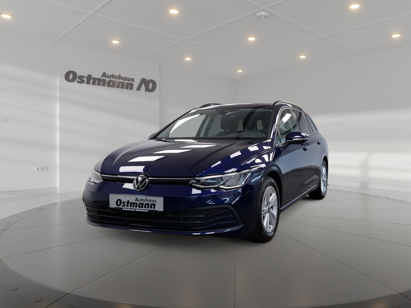Golf VIII Variant 1.0 eTSI Life ACC Navi CarPlay