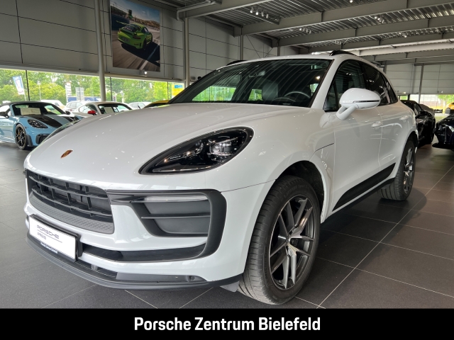 Macan Panorama Rückfahrkamera LED-Scheinwerfer