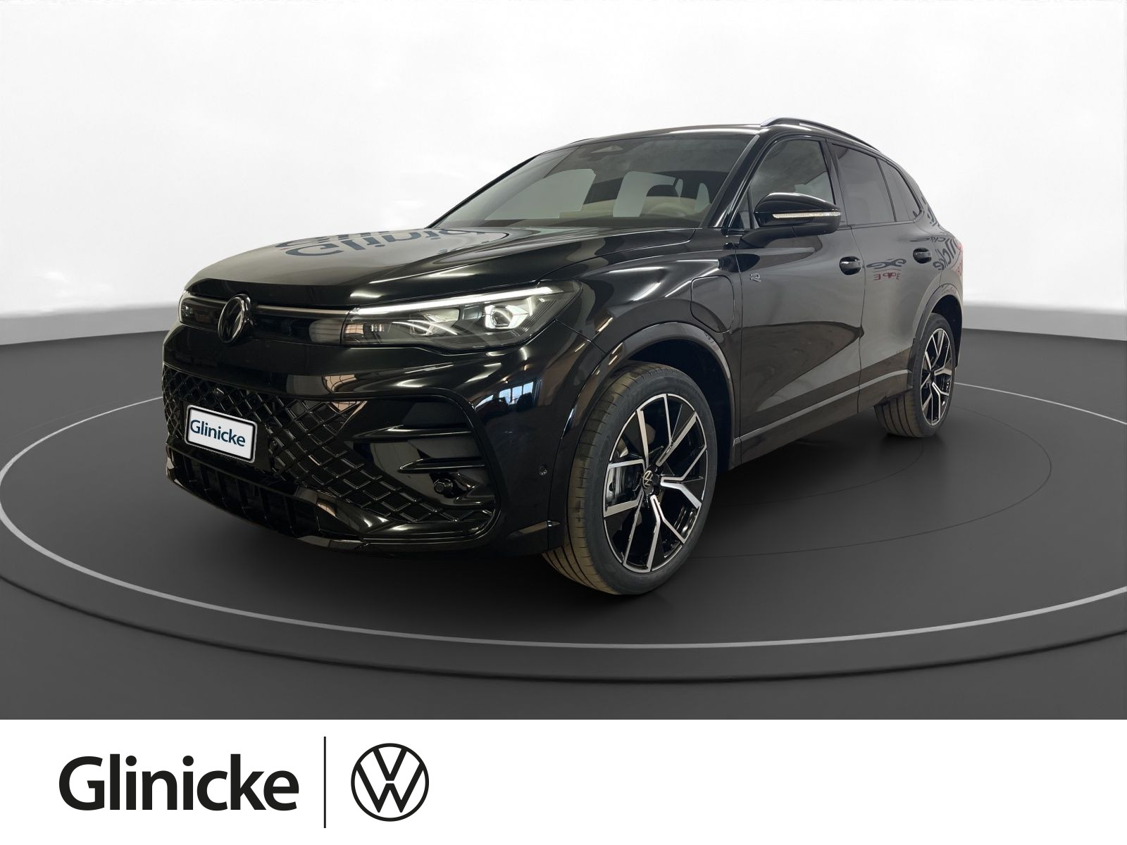 Tiguan R-Line 1,5 l eHybrid OPF 130 kW (177 PS) / 85 kW (115 PS) 6-Gang-Doppelkupplungsgetriebe DSG
