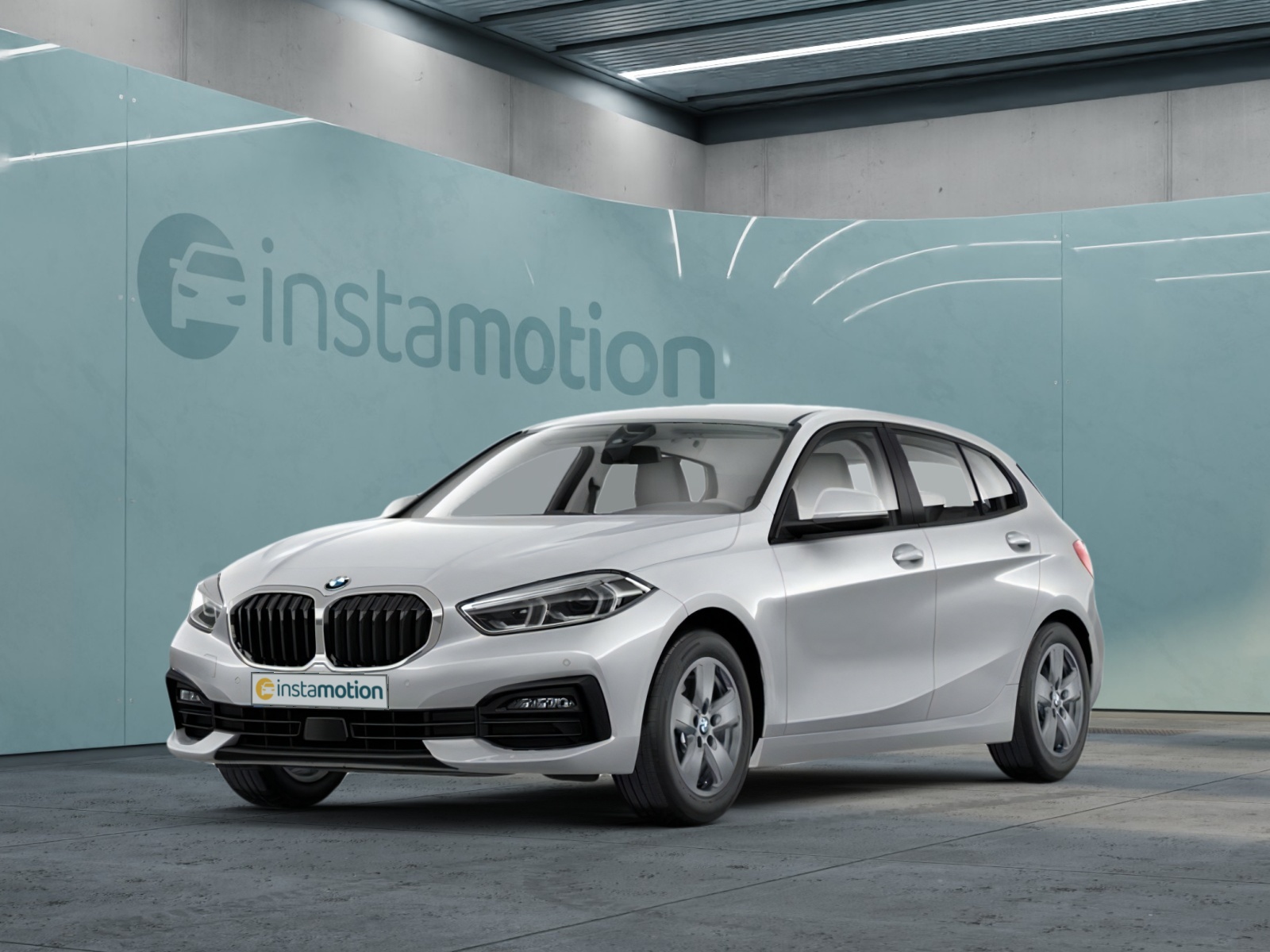 BMW 118 i Advantage digitales Mehrzonenklima Fahrerprofil Ambiente Beleuchtung