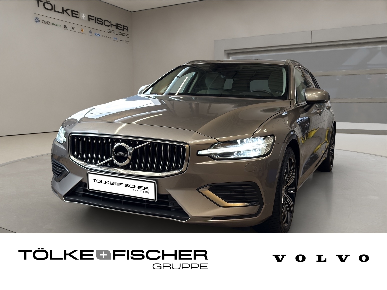 V60 Kombi T6 Twin Engine (E6d) Plus Bright Recharge