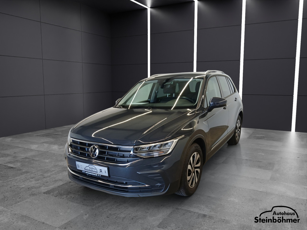 Tiguan Active 2.0TDI DSG LED NAV AHK ACC SHZ Navi
