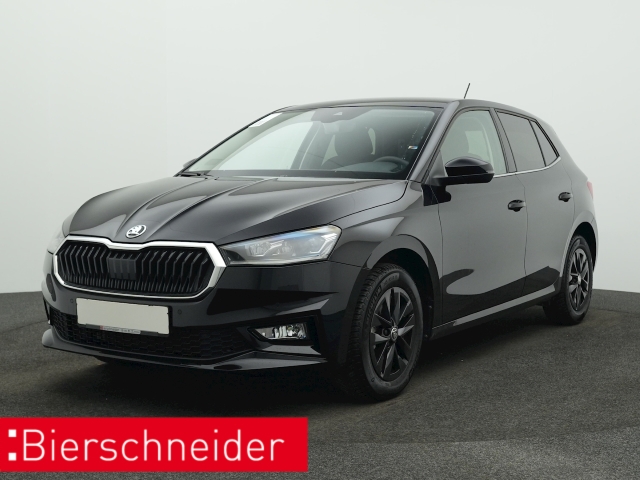 Fabia 1.0 TSI DSG Style LED NAVI ACC KEYLESS PDC SHZ KAMERA