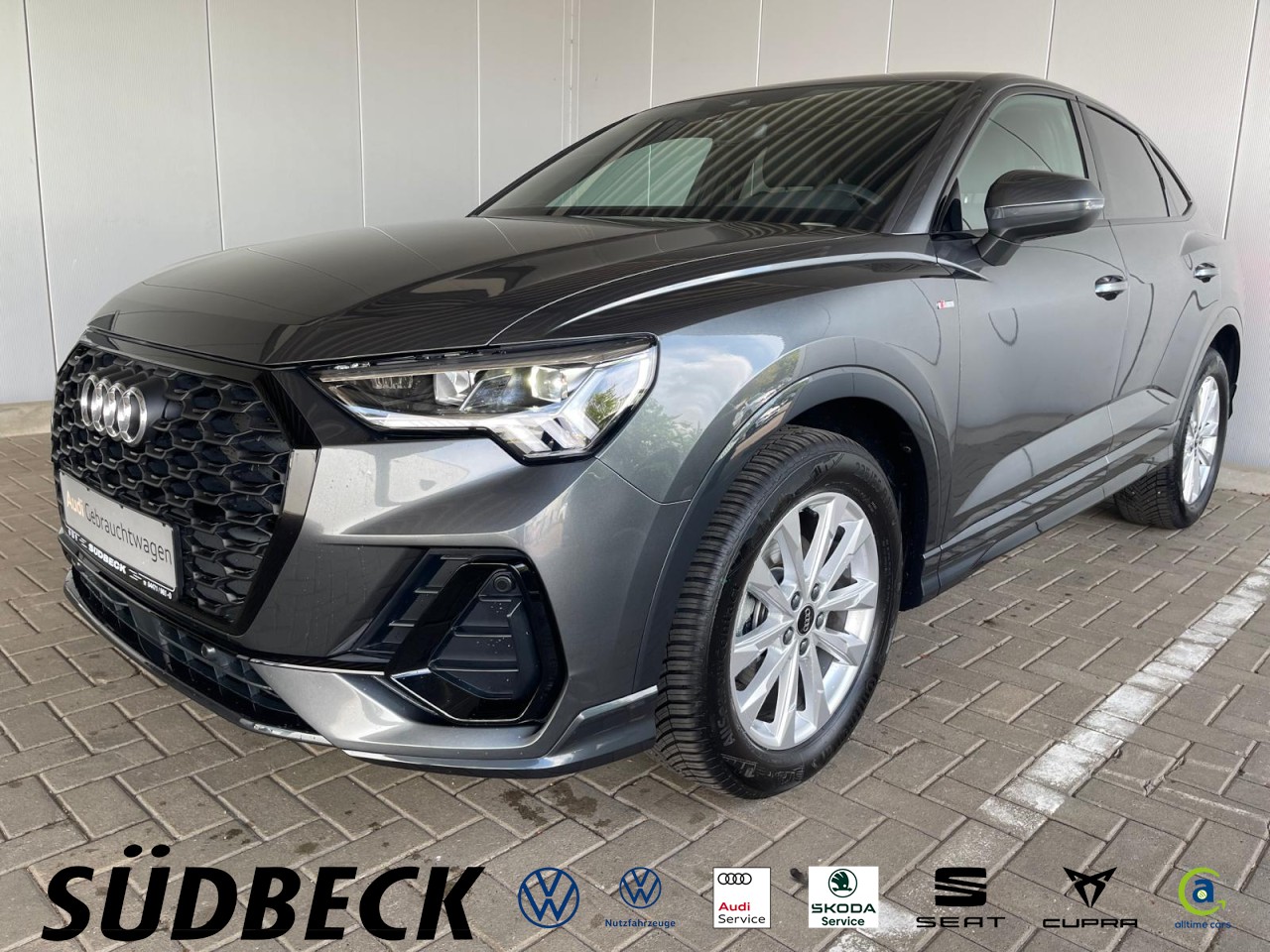 Q3 Sportback 1.5 TFSI S-LINE S-TRONIC AHK LED++