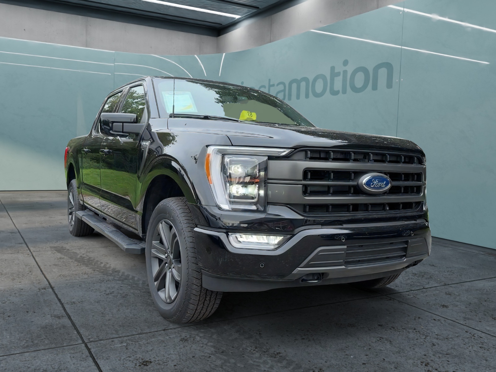 Ford F 150 LARIAT LAUNCH