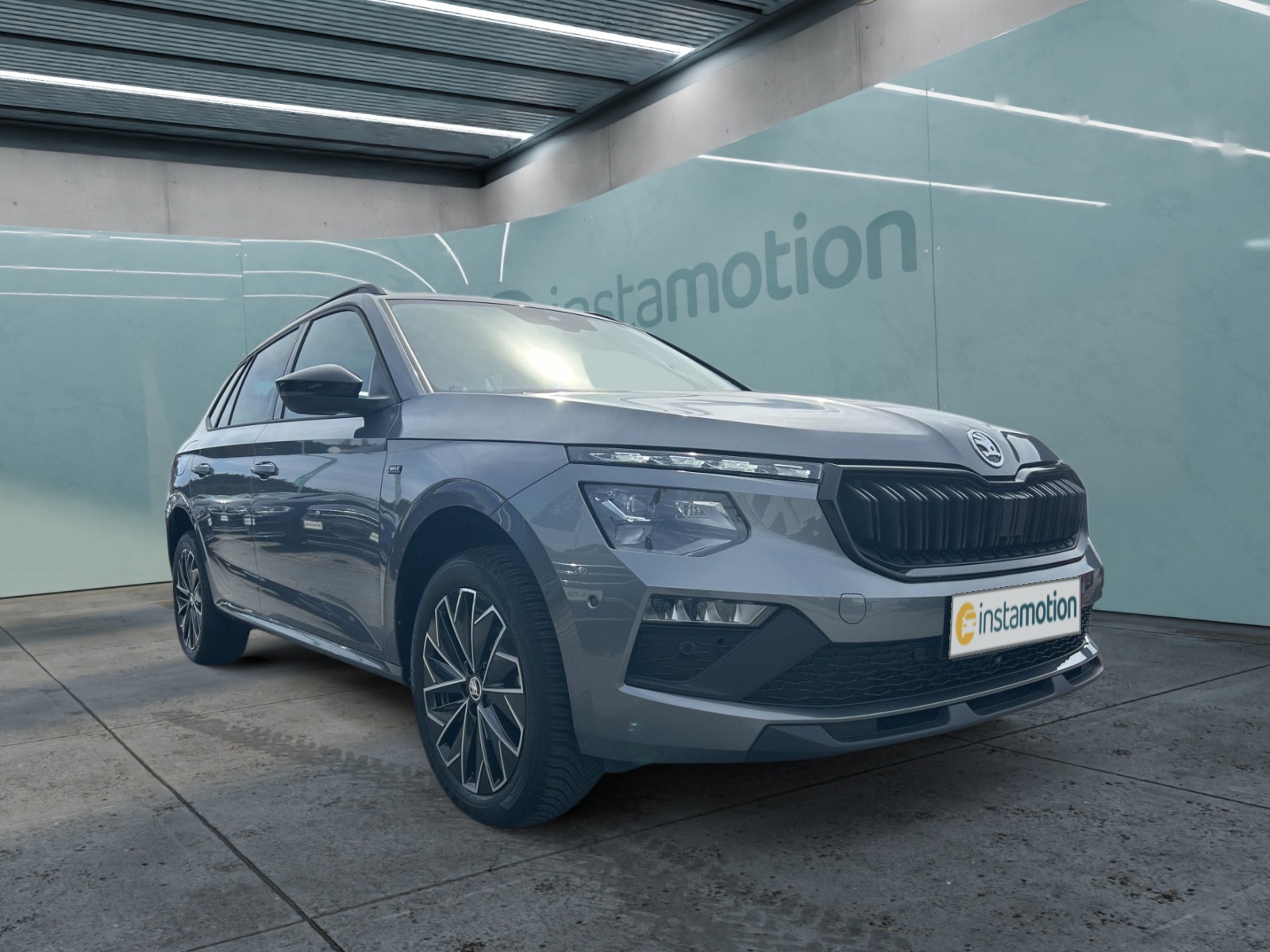 Skoda Kamiq 1.0 TSI SELECTION | | |