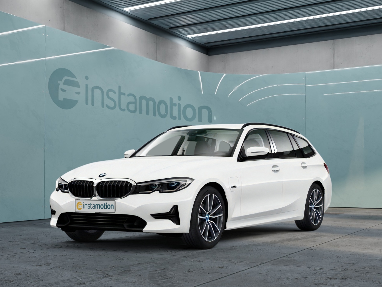 330 e xDrive Touring Sport Line LASER HuD AHK NAVI SHZ