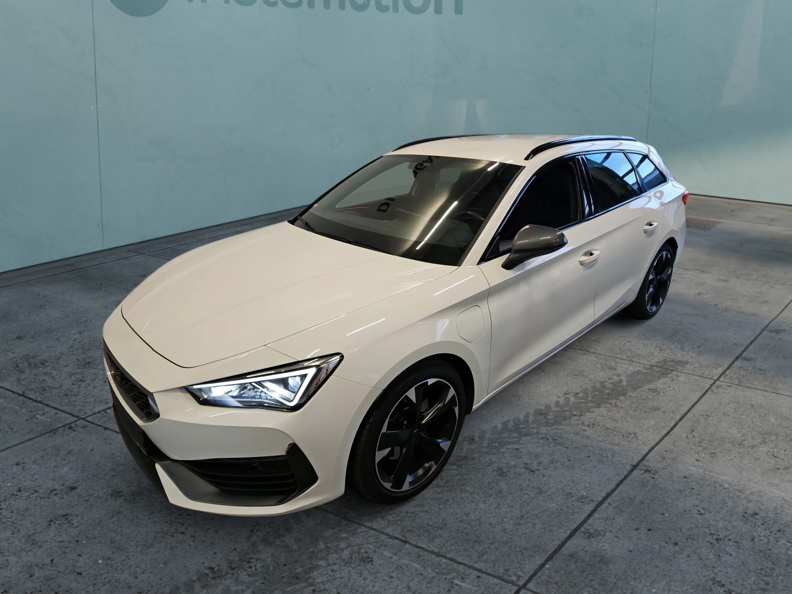 Leon Sportstourer 1.4 TSI DSG e-Hybrid | NAVI |