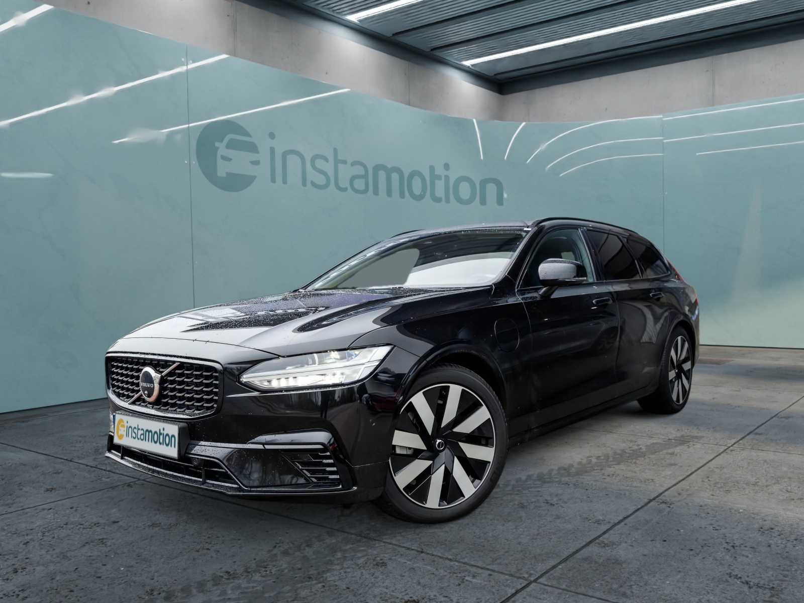 V90